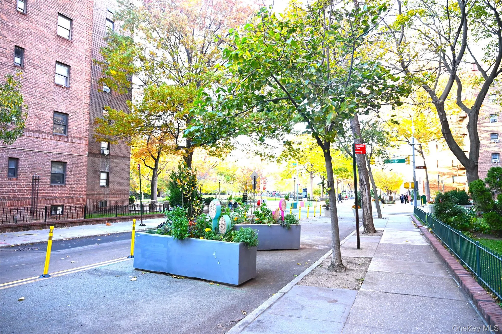 34-20 78TH, New York, NY, 1 Bedroom Bedrooms, 3 Rooms Rooms,1 BathroomBathrooms,Residential,For Rent,78TH,0,968178 34-20 78TH, New York, NY, 1 Bedroom Bedrooms, 3 Rooms Rooms,1 BathroomBathrooms,Residential,For Rent,78TH,0,968178