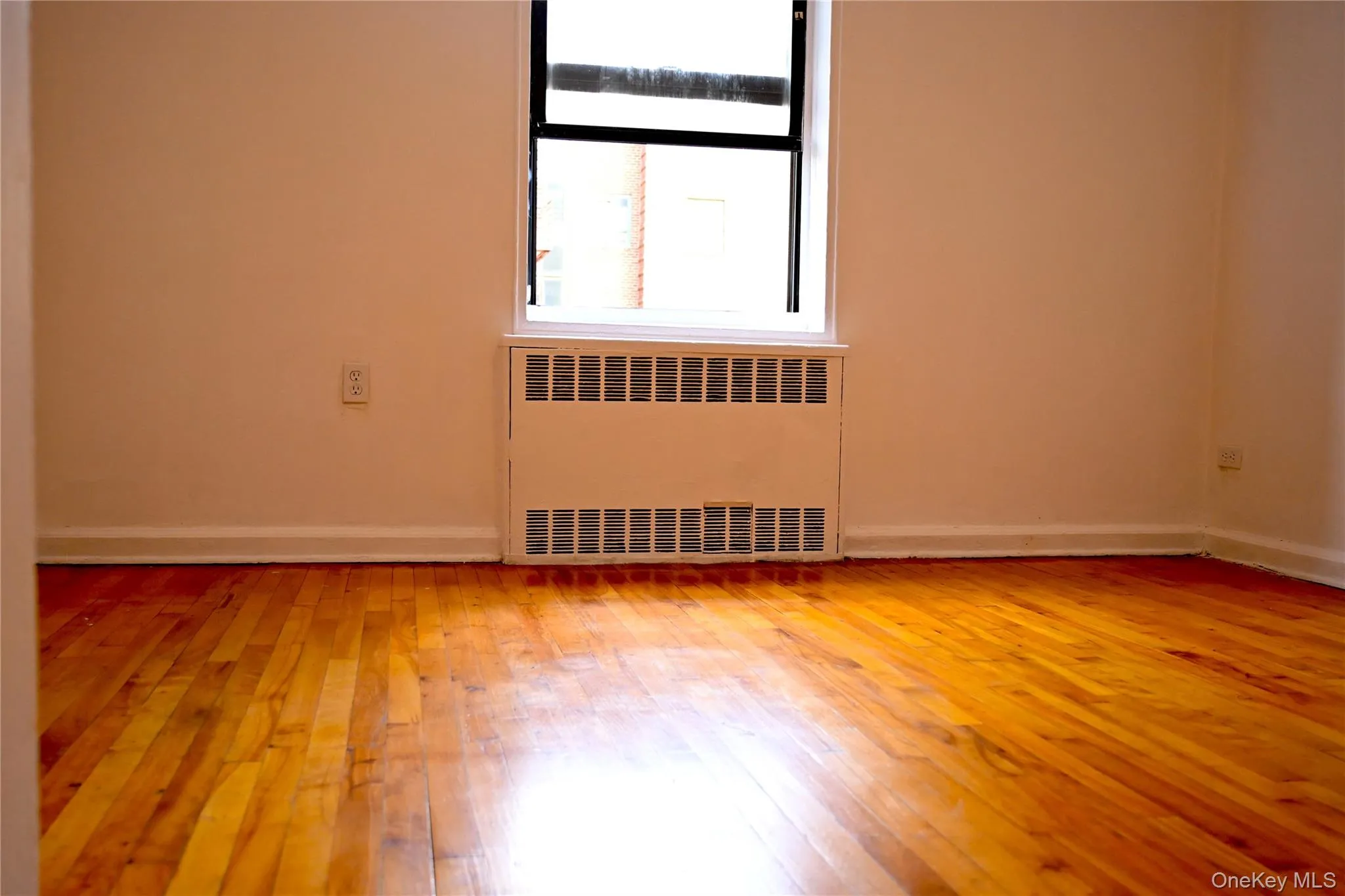 34-20 78TH, New York, NY, 1 Bedroom Bedrooms, 3 Rooms Rooms,1 BathroomBathrooms,Residential,For Rent,78TH,0,968178 34-20 78TH, New York, NY, 1 Bedroom Bedrooms, 3 Rooms Rooms,1 BathroomBathrooms,Residential,For Rent,78TH,0,968178