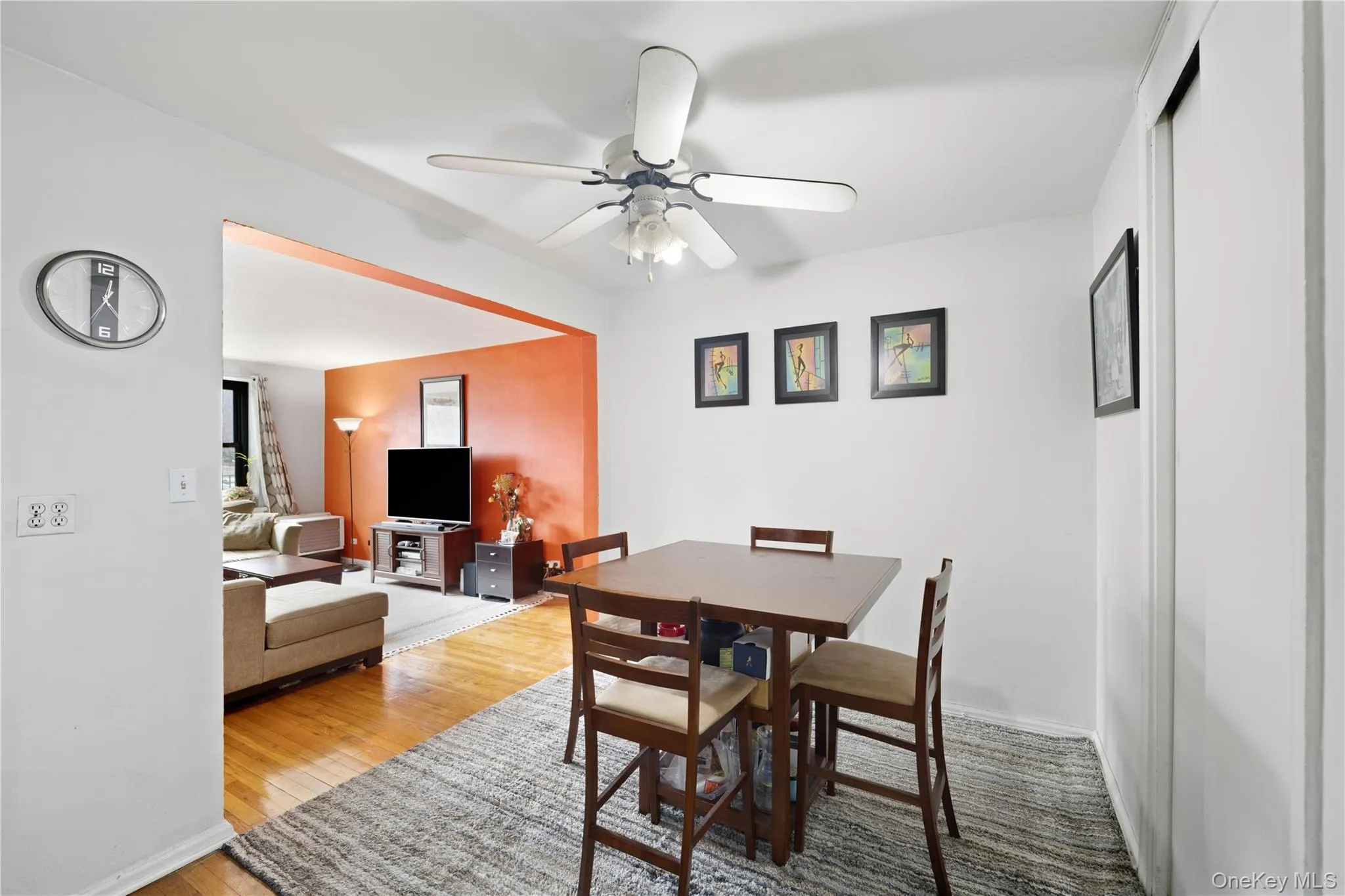 73-11 Bell Boulevard, New York, NY, 1 Bedroom Bedrooms, 3 Rooms Rooms,1 BathroomBathrooms,Residential,For Rent,Bell,0,968203 73-11 Bell Boulevard, New York, NY, 1 Bedroom Bedrooms, 3 Rooms Rooms,1 BathroomBathrooms,Residential,For Rent,Bell,0,968203