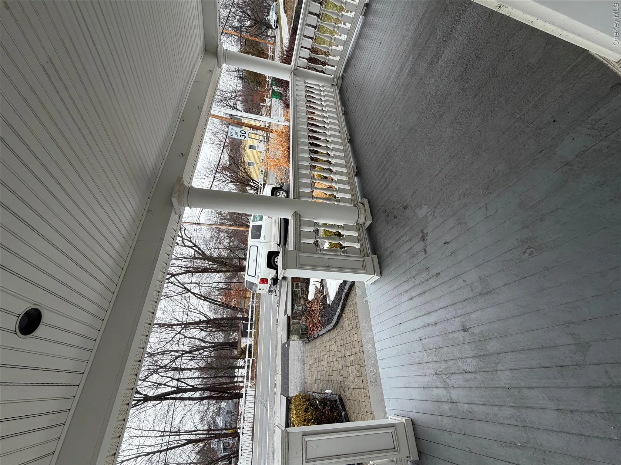 COVERED PORCH COVERED PORCH