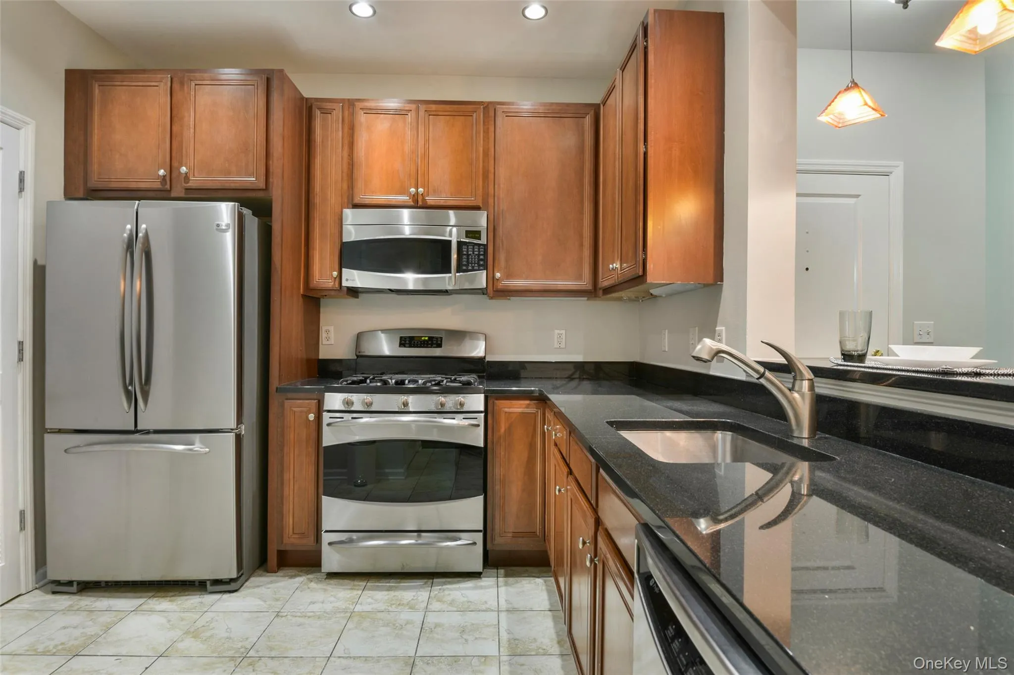 410 Westchester Avenue, Rye Town, NY, 2 Bedrooms Bedrooms, 5 Rooms Rooms,2 BathroomsBathrooms,Residential Lease,For Rent,Westchester,0,968218 410 Westchester Avenue, Rye Town, NY, 2 Bedrooms Bedrooms, 5 Rooms Rooms,2 BathroomsBathrooms,Residential Lease,For Rent,Westchester,0,968218