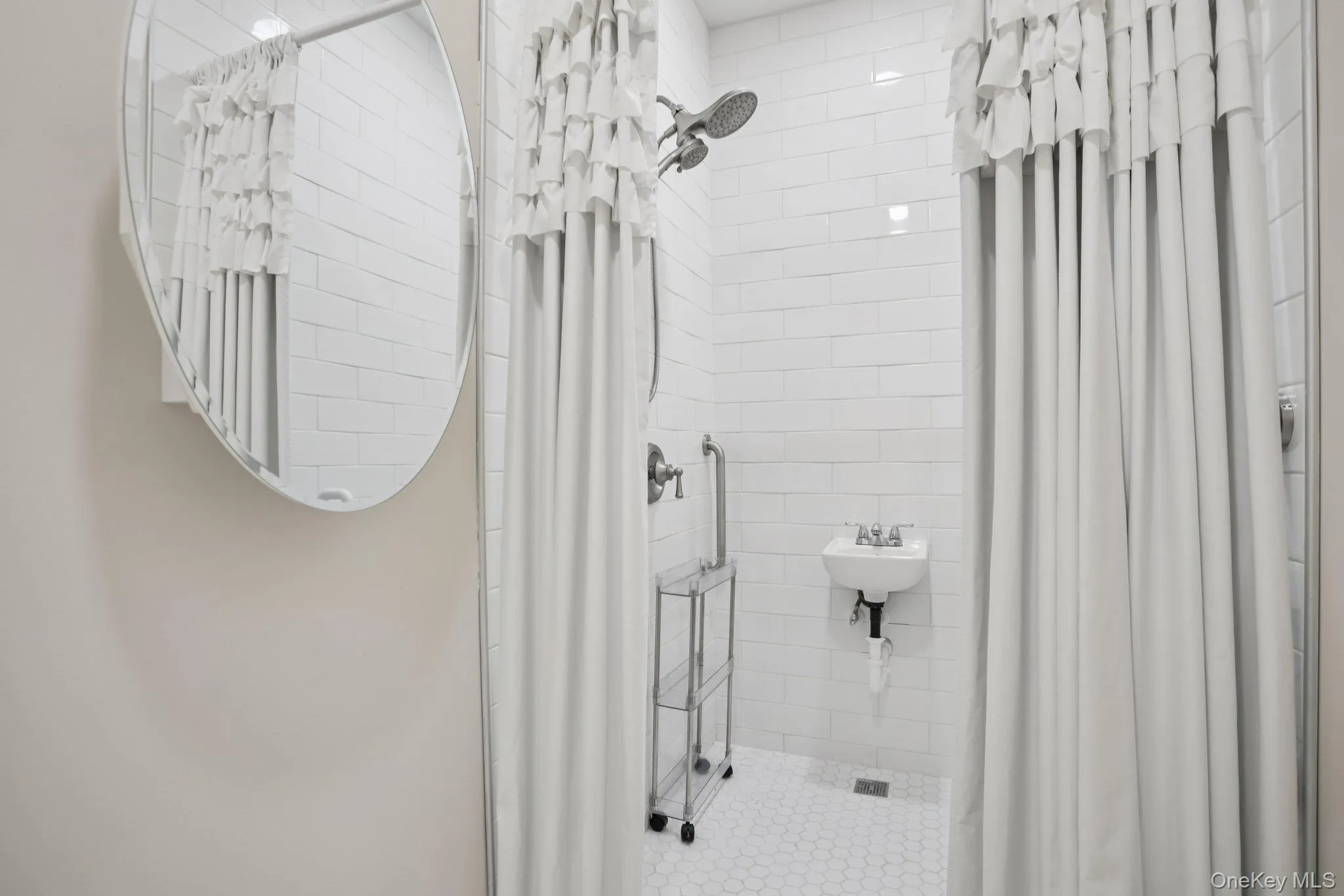 Handicap accessible Handicap accessible