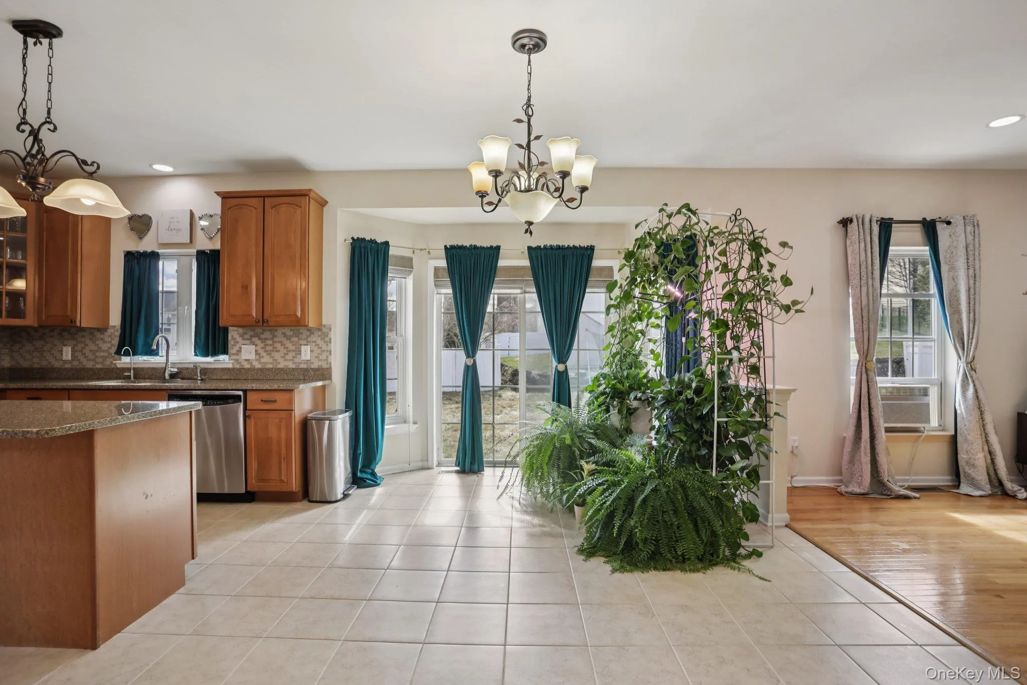 3015 Molly Pitcher Drive, New Windsor, NY, 4 Bedrooms Bedrooms, 10 Rooms Rooms,4 BathroomsBathrooms,Residential,For Rent,Molly Pitcher,0,968222 3015 Molly Pitcher Drive, New Windsor, NY, 4 Bedrooms Bedrooms, 10 Rooms Rooms,4 BathroomsBathrooms,Residential,For Rent,Molly Pitcher,0,968222