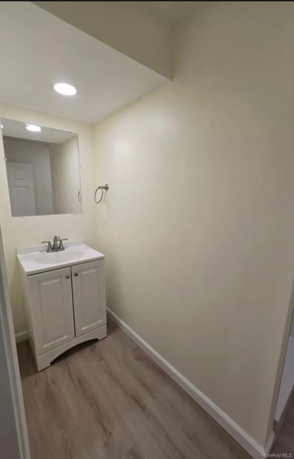 3015 Molly Pitcher Drive, New Windsor, NY, 4 Bedrooms Bedrooms, 10 Rooms Rooms,4 BathroomsBathrooms,Residential,For Rent,Molly Pitcher,0,968222 3015 Molly Pitcher Drive, New Windsor, NY, 4 Bedrooms Bedrooms, 10 Rooms Rooms,4 BathroomsBathrooms,Residential,For Rent,Molly Pitcher,0,968222
