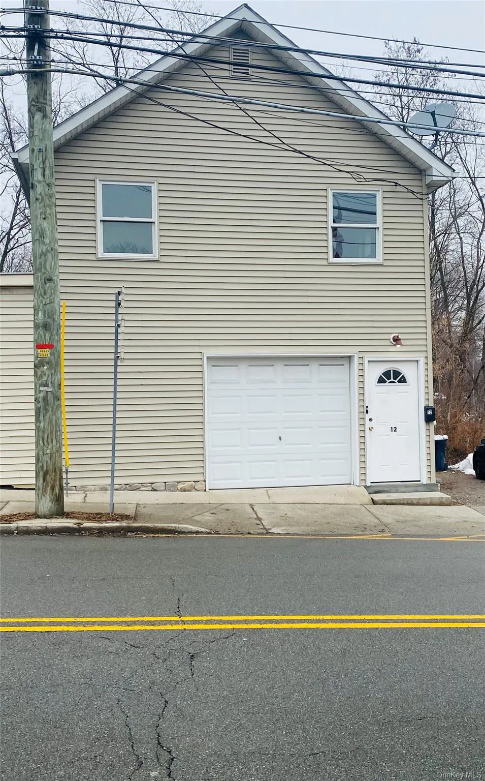12 Mountain Avenue, Highlands, NY, 2 Bedrooms Bedrooms, 4 Rooms Rooms,1 BathroomBathrooms,Residential Lease,For Rent,Mountain,0,968239 12 Mountain Avenue, Highlands, NY, 2 Bedrooms Bedrooms, 4 Rooms Rooms,1 BathroomBathrooms,Residential Lease,For Rent,Mountain,0,968239