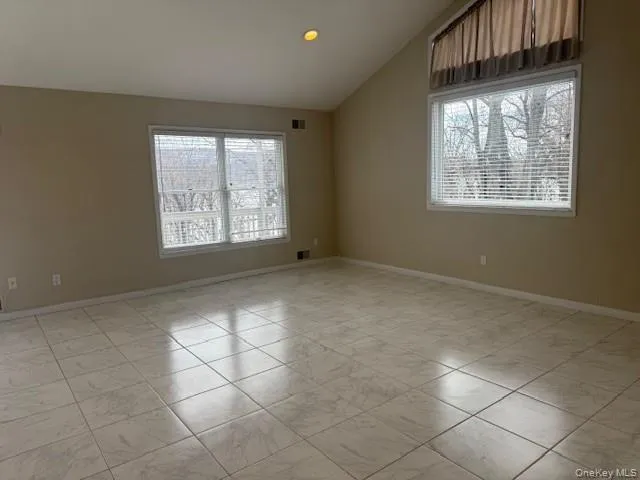 310 Jersey Avenue, Warwick (town), NY, 1 Bedroom Bedrooms, 3 Rooms Rooms,1 BathroomBathrooms,Residential Lease,For Rent,Jersey,0,968265 310 Jersey Avenue, Warwick (town), NY, 1 Bedroom Bedrooms, 3 Rooms Rooms,1 BathroomBathrooms,Residential Lease,For Rent,Jersey,0,968265