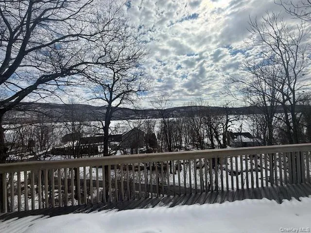 310 Jersey Avenue, Warwick (town), NY, 1 Bedroom Bedrooms, 3 Rooms Rooms,1 BathroomBathrooms,Residential Lease,For Rent,Jersey,0,968265 310 Jersey Avenue, Warwick (town), NY, 1 Bedroom Bedrooms, 3 Rooms Rooms,1 BathroomBathrooms,Residential Lease,For Rent,Jersey,0,968265