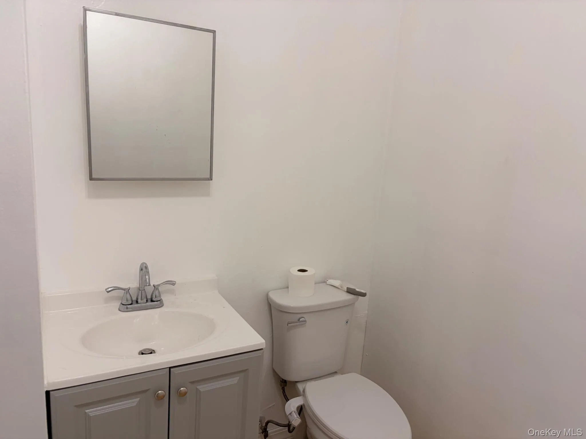 2653 Route 17M, Goshen, NY, 2 Bedrooms Bedrooms, 4 Rooms Rooms,1 BathroomBathrooms,Residential Lease,For Rent,Route 17M,0,968273 2653 Route 17M, Goshen, NY, 2 Bedrooms Bedrooms, 4 Rooms Rooms,1 BathroomBathrooms,Residential Lease,For Rent,Route 17M,0,968273