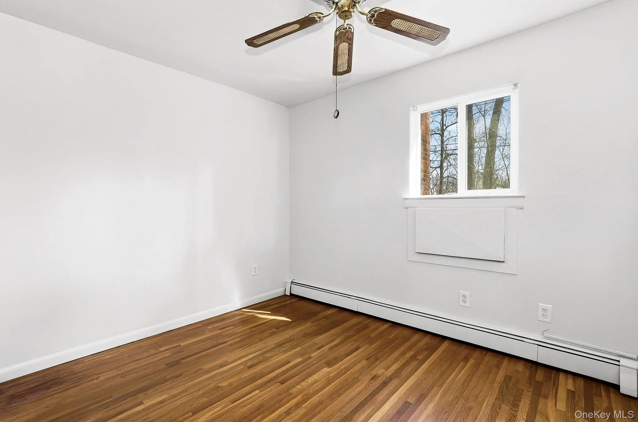 57 Manor Drive, Cornwall, NY, 2 Bedrooms Bedrooms, 4 Rooms Rooms,1 BathroomBathrooms,Residential,For Rent,Manor Drive,0,968281 57 Manor Drive, Cornwall, NY, 2 Bedrooms Bedrooms, 4 Rooms Rooms,1 BathroomBathrooms,Residential,For Rent,Manor Drive,0,968281