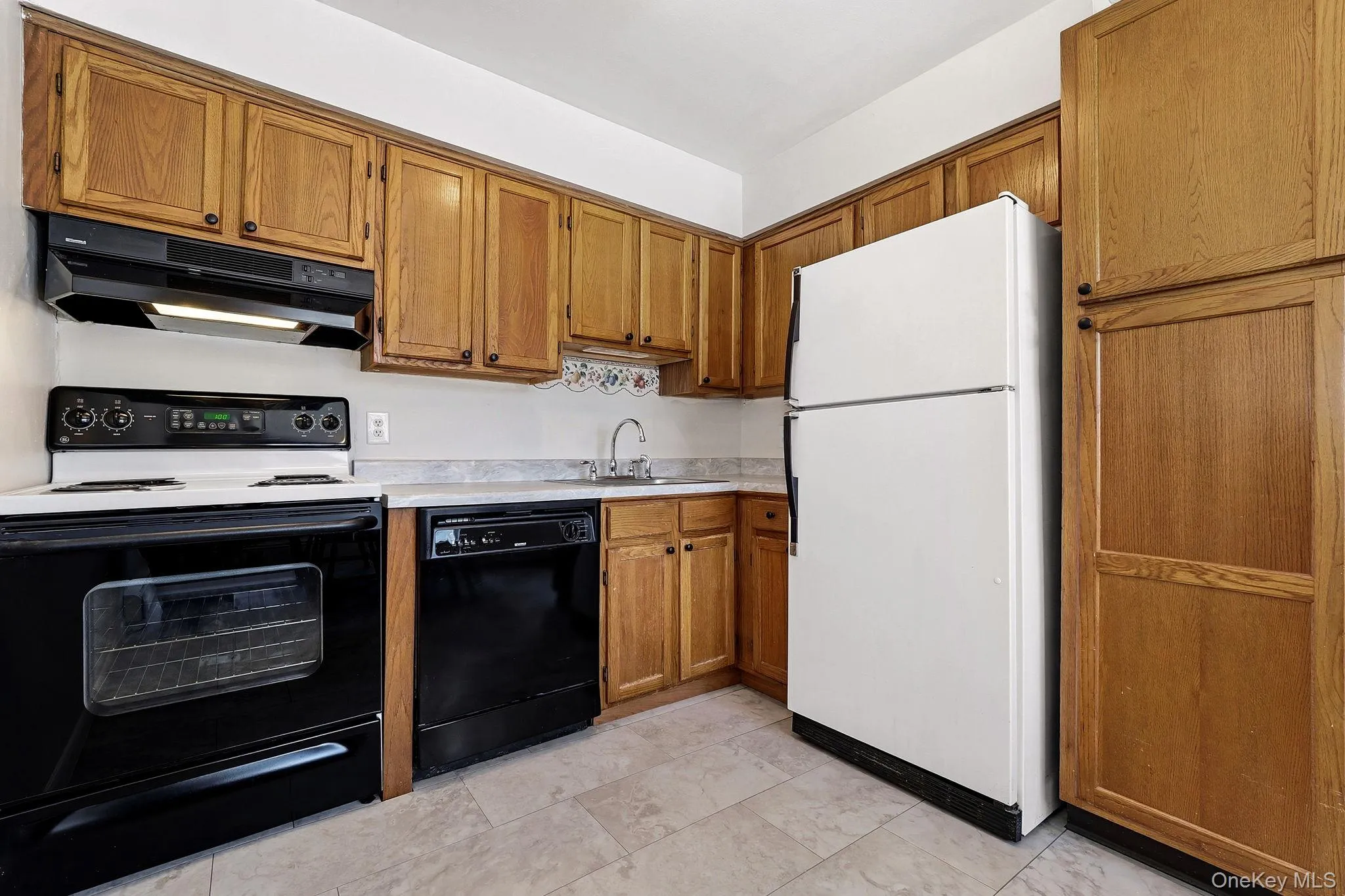 57 Manor Drive, Cornwall, NY, 2 Bedrooms Bedrooms, 4 Rooms Rooms,1 BathroomBathrooms,Residential,For Rent,Manor Drive,0,968281 57 Manor Drive, Cornwall, NY, 2 Bedrooms Bedrooms, 4 Rooms Rooms,1 BathroomBathrooms,Residential,For Rent,Manor Drive,0,968281