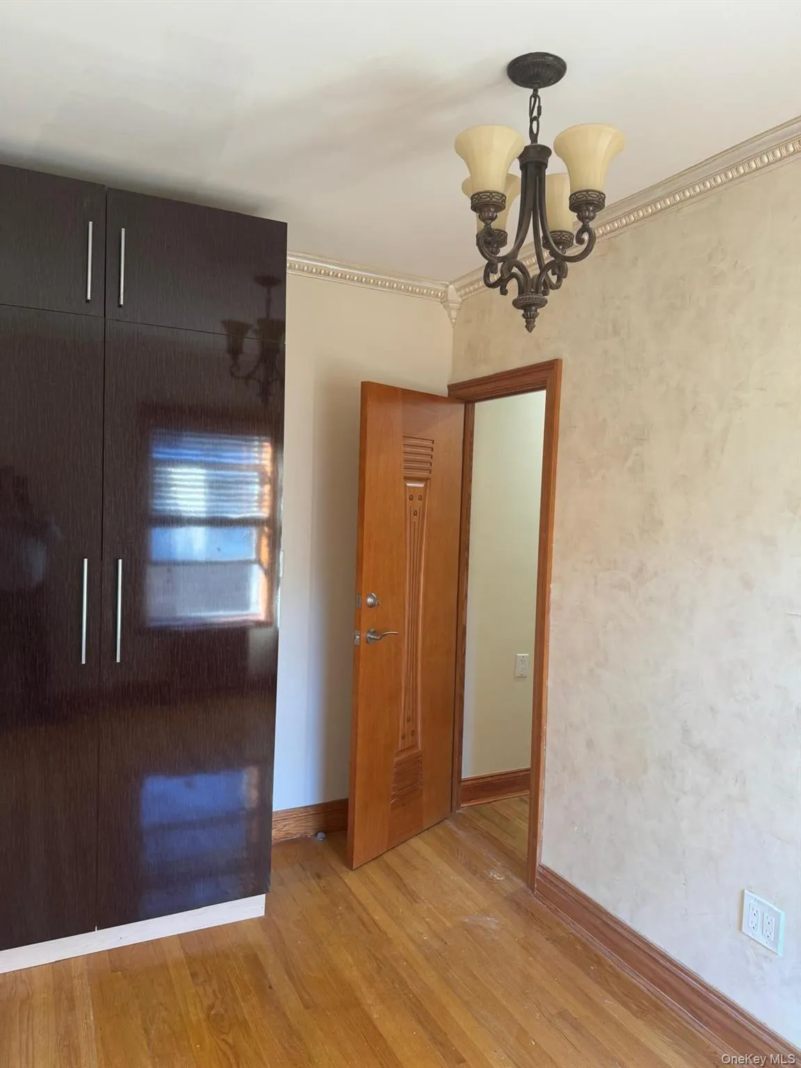 138-54 Hoover Avenue, New York, NY, 2 Bedrooms Bedrooms, 6 Rooms Rooms,2 BathroomsBathrooms,Residential Lease,For Rent,Hoover,0,968285 138-54 Hoover Avenue, New York, NY, 2 Bedrooms Bedrooms, 6 Rooms Rooms,2 BathroomsBathrooms,Residential Lease,For Rent,Hoover,0,968285