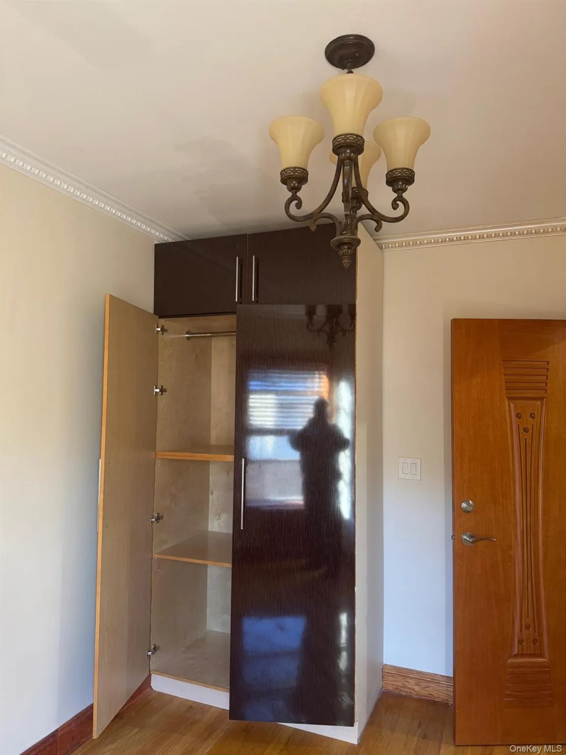 138-54 Hoover Avenue, New York, NY, 2 Bedrooms Bedrooms, 6 Rooms Rooms,2 BathroomsBathrooms,Residential Lease,For Rent,Hoover,0,968285 138-54 Hoover Avenue, New York, NY, 2 Bedrooms Bedrooms, 6 Rooms Rooms,2 BathroomsBathrooms,Residential Lease,For Rent,Hoover,0,968285