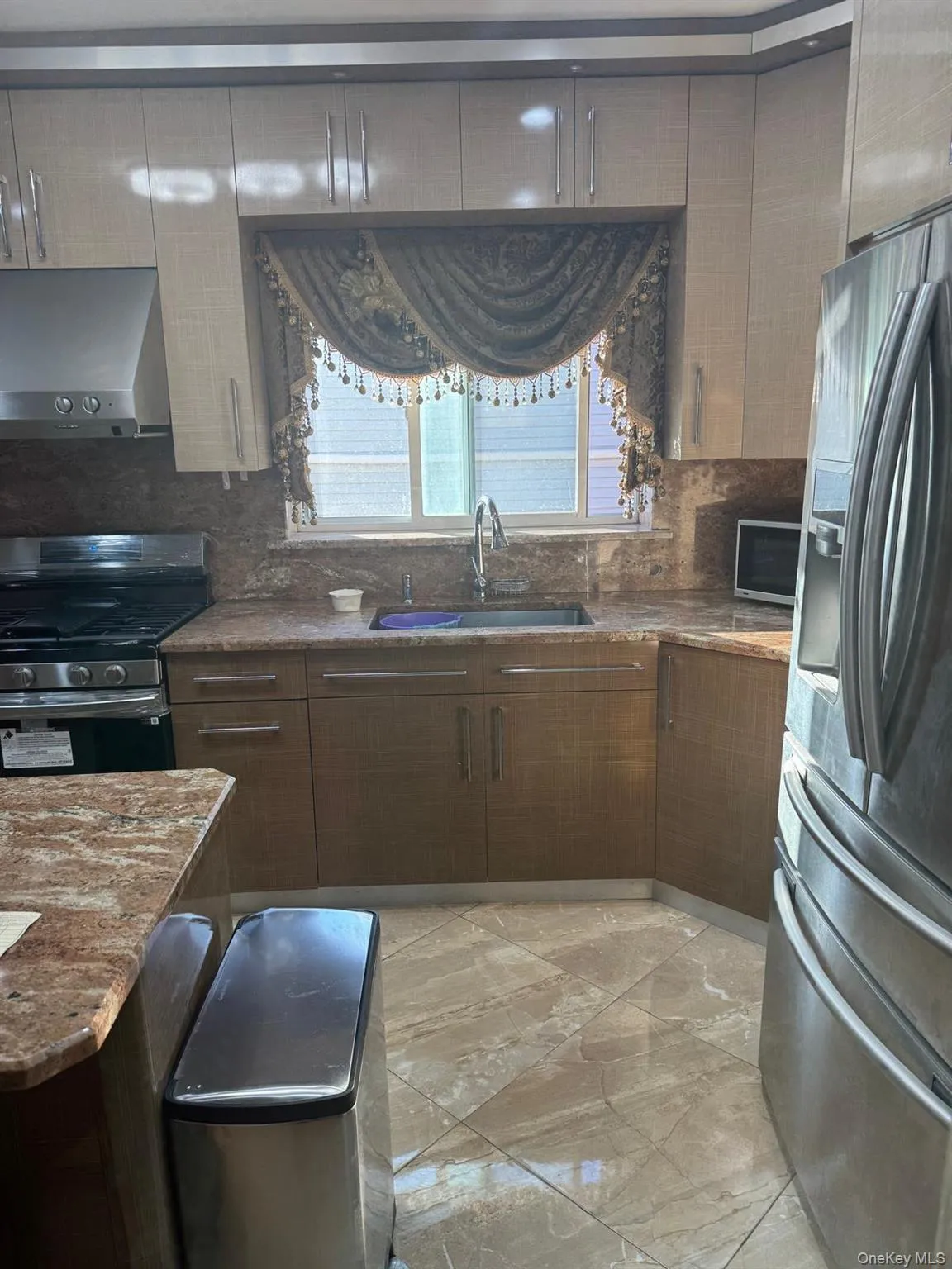 138-54 Hoover Avenue, New York, NY, 2 Bedrooms Bedrooms, 6 Rooms Rooms,2 BathroomsBathrooms,Residential Lease,For Rent,Hoover,0,968285 138-54 Hoover Avenue, New York, NY, 2 Bedrooms Bedrooms, 6 Rooms Rooms,2 BathroomsBathrooms,Residential Lease,For Rent,Hoover,0,968285