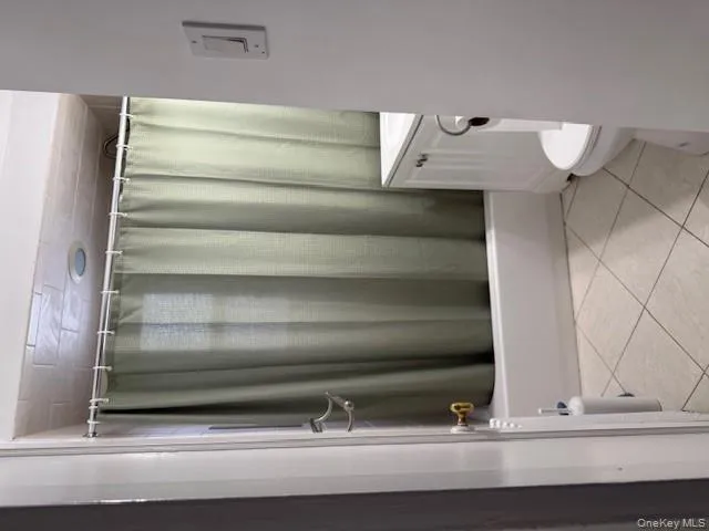 75-07 260th Street, New York, NY, 1 Bedroom Bedrooms, 3 Rooms Rooms,1 BathroomBathrooms,Residential Lease,For Rent,260th,0,968287 75-07 260th Street, New York, NY, 1 Bedroom Bedrooms, 3 Rooms Rooms,1 BathroomBathrooms,Residential Lease,For Rent,260th,0,968287