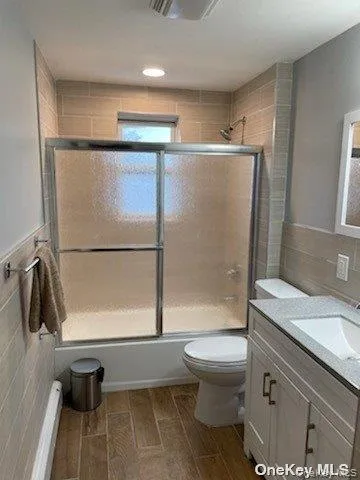 17 Myrtle Street, North Hempstead, NY, 2 Bedrooms Bedrooms, 4 Rooms Rooms,1 BathroomBathrooms,Residential Lease,For Rent,Myrtle,0,968288 17 Myrtle Street, North Hempstead, NY, 2 Bedrooms Bedrooms, 4 Rooms Rooms,1 BathroomBathrooms,Residential Lease,For Rent,Myrtle,0,968288