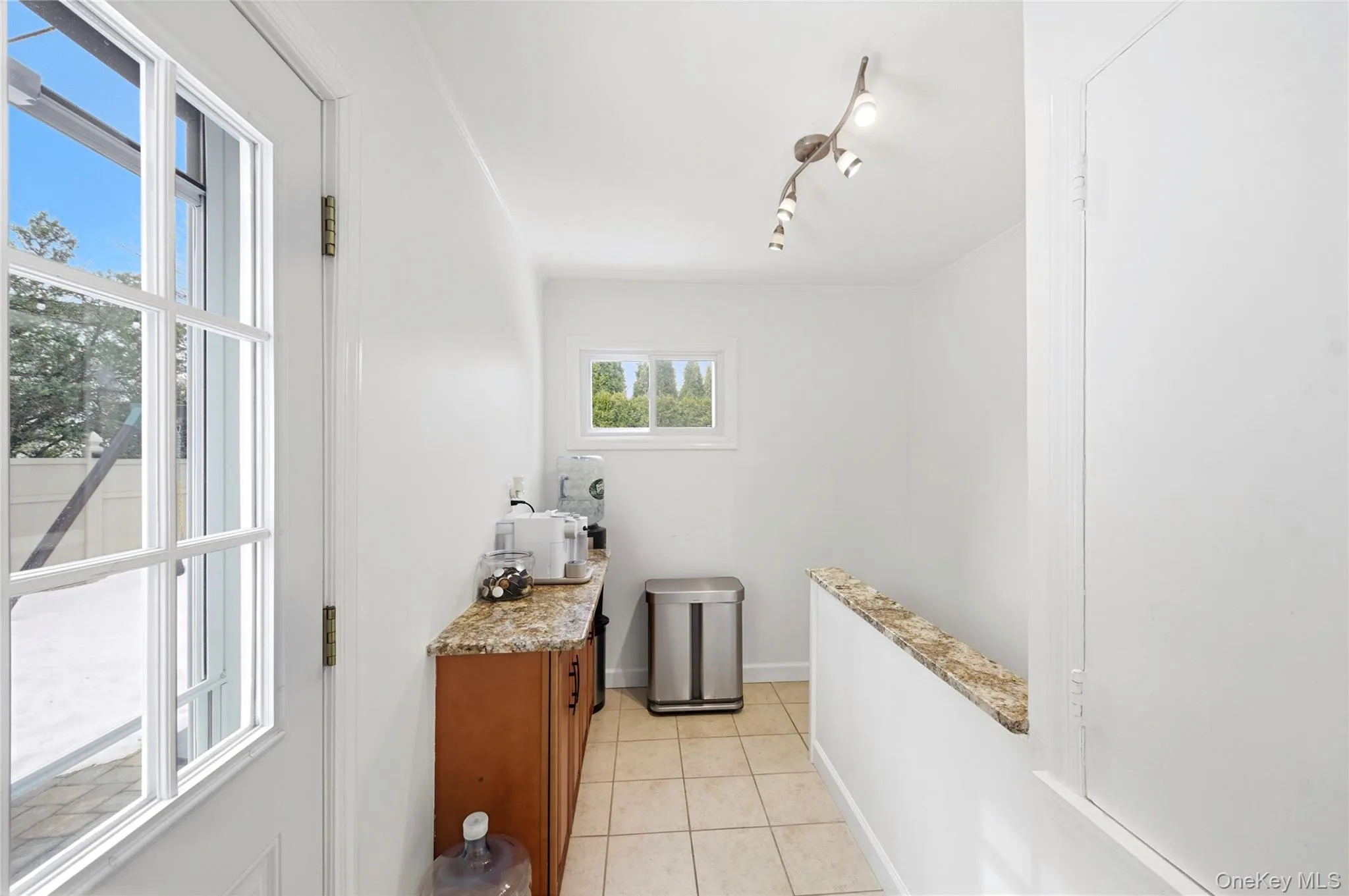 103 Heatherdell Road, Greenburgh, NY, 3 Bedrooms Bedrooms, 8 Rooms Rooms,2 BathroomsBathrooms,Residential Lease,For Rent,Heatherdell,0,968294 103 Heatherdell Road, Greenburgh, NY, 3 Bedrooms Bedrooms, 8 Rooms Rooms,2 BathroomsBathrooms,Residential Lease,For Rent,Heatherdell,0,968294