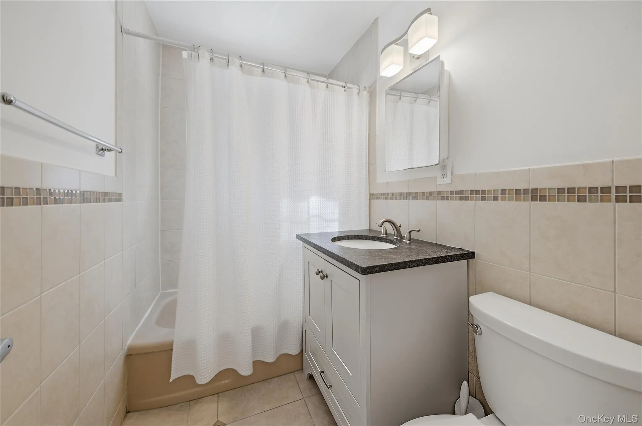 103 Heatherdell Road, Greenburgh, NY, 3 Bedrooms Bedrooms, 8 Rooms Rooms,2 BathroomsBathrooms,Residential Lease,For Rent,Heatherdell,0,968294 103 Heatherdell Road, Greenburgh, NY, 3 Bedrooms Bedrooms, 8 Rooms Rooms,2 BathroomsBathrooms,Residential Lease,For Rent,Heatherdell,0,968294