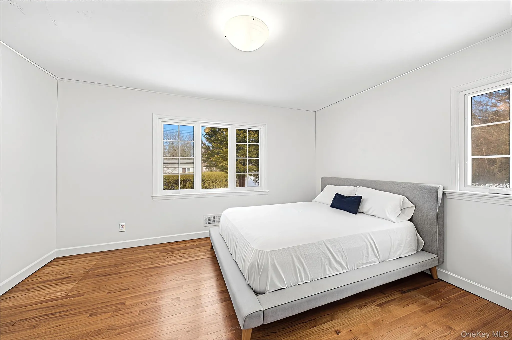 103 Heatherdell Road, Greenburgh, NY, 3 Bedrooms Bedrooms, 8 Rooms Rooms,2 BathroomsBathrooms,Residential Lease,For Rent,Heatherdell,0,968294 103 Heatherdell Road, Greenburgh, NY, 3 Bedrooms Bedrooms, 8 Rooms Rooms,2 BathroomsBathrooms,Residential Lease,For Rent,Heatherdell,0,968294