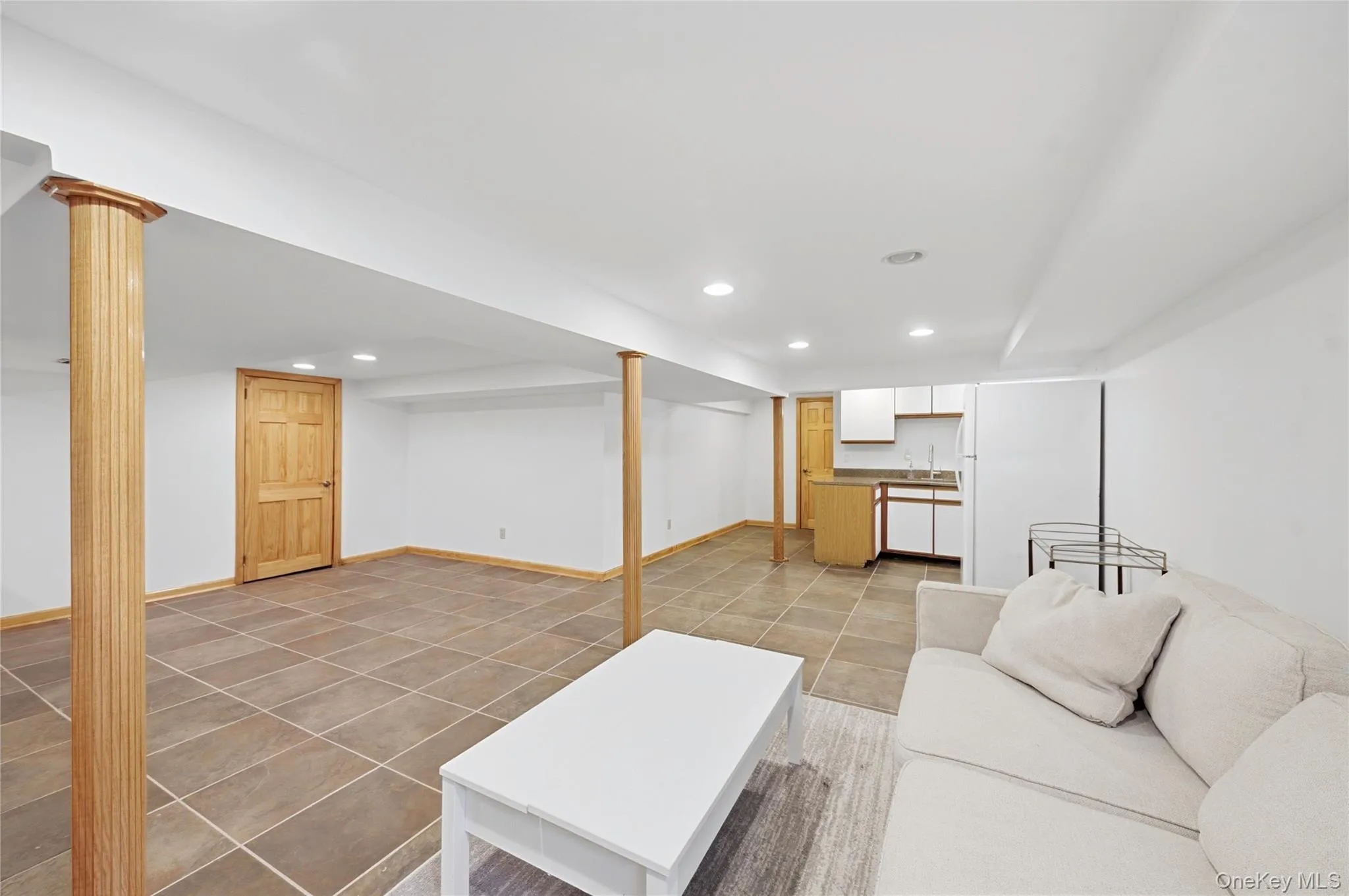 103 Heatherdell Road, Greenburgh, NY, 3 Bedrooms Bedrooms, 8 Rooms Rooms,2 BathroomsBathrooms,Residential Lease,For Rent,Heatherdell,0,968294 103 Heatherdell Road, Greenburgh, NY, 3 Bedrooms Bedrooms, 8 Rooms Rooms,2 BathroomsBathrooms,Residential Lease,For Rent,Heatherdell,0,968294