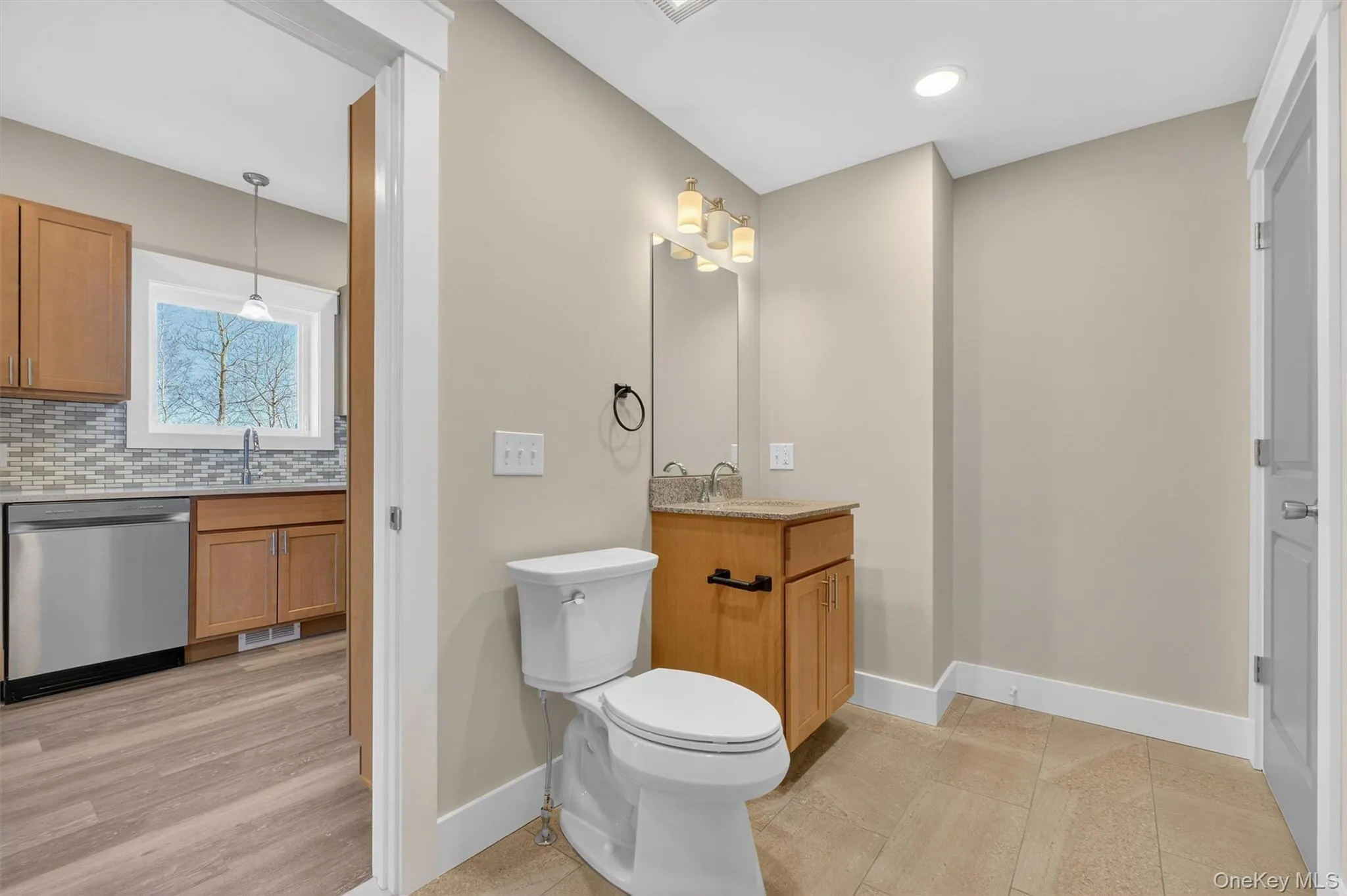 104B North Road, Lloyd, NY, 3 Bedrooms Bedrooms, 6 Rooms Rooms,2 BathroomsBathrooms,Residential Lease,For Rent,North,0,968303 104B North Road, Lloyd, NY, 3 Bedrooms Bedrooms, 6 Rooms Rooms,2 BathroomsBathrooms,Residential Lease,For Rent,North,0,968303