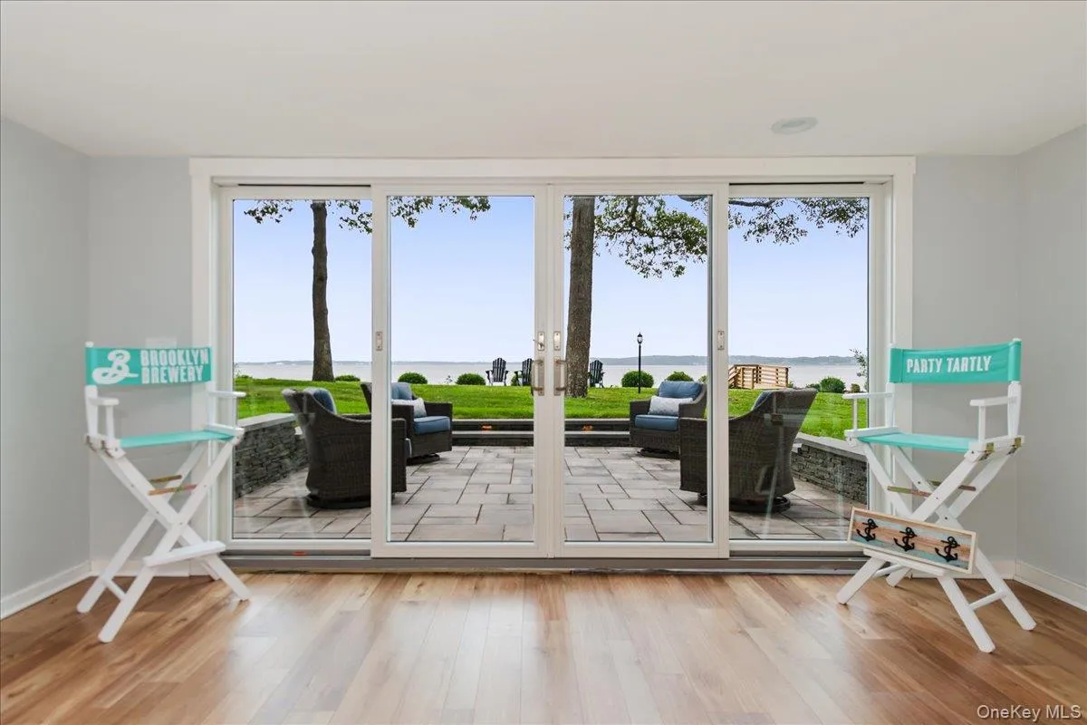 100 Shore Drive, Southold, NY, 6 Bedrooms Bedrooms, 13 Rooms Rooms,3 BathroomsBathrooms,Residential Lease,For Rent,Shore,0,968304 100 Shore Drive, Southold, NY, 6 Bedrooms Bedrooms, 13 Rooms Rooms,3 BathroomsBathrooms,Residential Lease,For Rent,Shore,0,968304