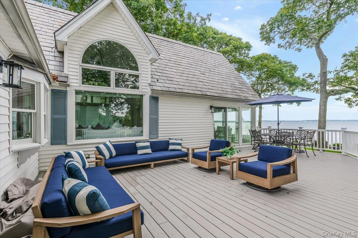 100 Shore Drive, Southold, NY, 6 Bedrooms Bedrooms, 13 Rooms Rooms,3 BathroomsBathrooms,Residential Lease,For Rent,Shore,0,968304 100 Shore Drive, Southold, NY, 6 Bedrooms Bedrooms, 13 Rooms Rooms,3 BathroomsBathrooms,Residential Lease,For Rent,Shore,0,968304