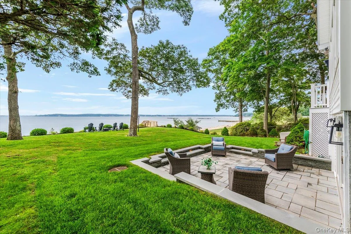 100 Shore Drive, Southold, NY, 6 Bedrooms Bedrooms, 13 Rooms Rooms,3 BathroomsBathrooms,Residential Lease,For Rent,Shore,0,968304 100 Shore Drive, Southold, NY, 6 Bedrooms Bedrooms, 13 Rooms Rooms,3 BathroomsBathrooms,Residential Lease,For Rent,Shore,0,968304