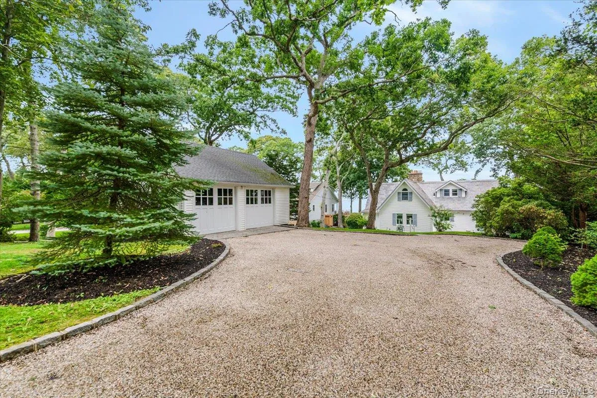 100 Shore Drive, Southold, NY, 6 Bedrooms Bedrooms, 13 Rooms Rooms,3 BathroomsBathrooms,Residential Lease,For Rent,Shore,0,968304 100 Shore Drive, Southold, NY, 6 Bedrooms Bedrooms, 13 Rooms Rooms,3 BathroomsBathrooms,Residential Lease,For Rent,Shore,0,968304