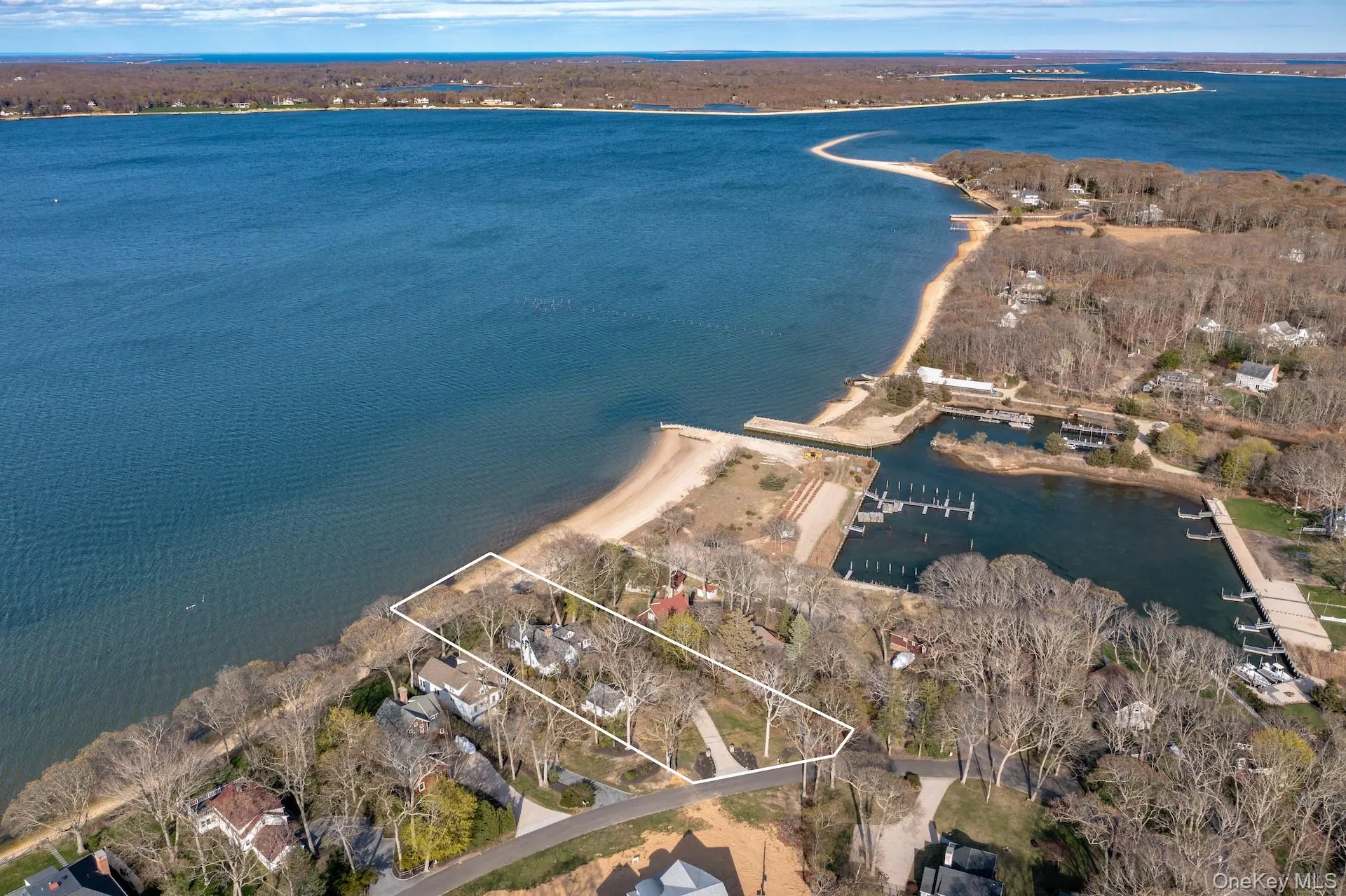 100 Shore Drive, Southold, NY, 6 Bedrooms Bedrooms, 13 Rooms Rooms,3 BathroomsBathrooms,Residential Lease,For Rent,Shore,0,968304 100 Shore Drive, Southold, NY, 6 Bedrooms Bedrooms, 13 Rooms Rooms,3 BathroomsBathrooms,Residential Lease,For Rent,Shore,0,968304