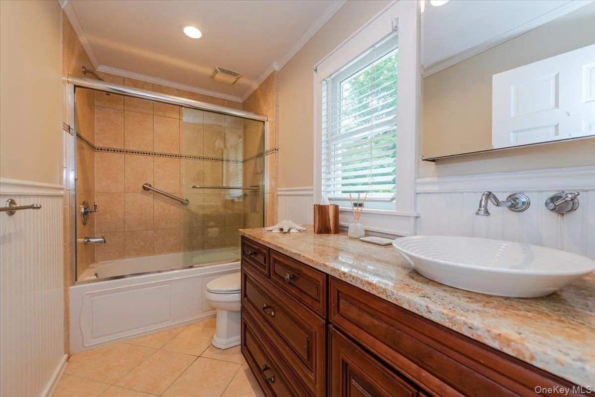 100 Shore Drive, Southold, NY, 6 Bedrooms Bedrooms, 13 Rooms Rooms,3 BathroomsBathrooms,Residential Lease,For Rent,Shore,0,968304 100 Shore Drive, Southold, NY, 6 Bedrooms Bedrooms, 13 Rooms Rooms,3 BathroomsBathrooms,Residential Lease,For Rent,Shore,0,968304