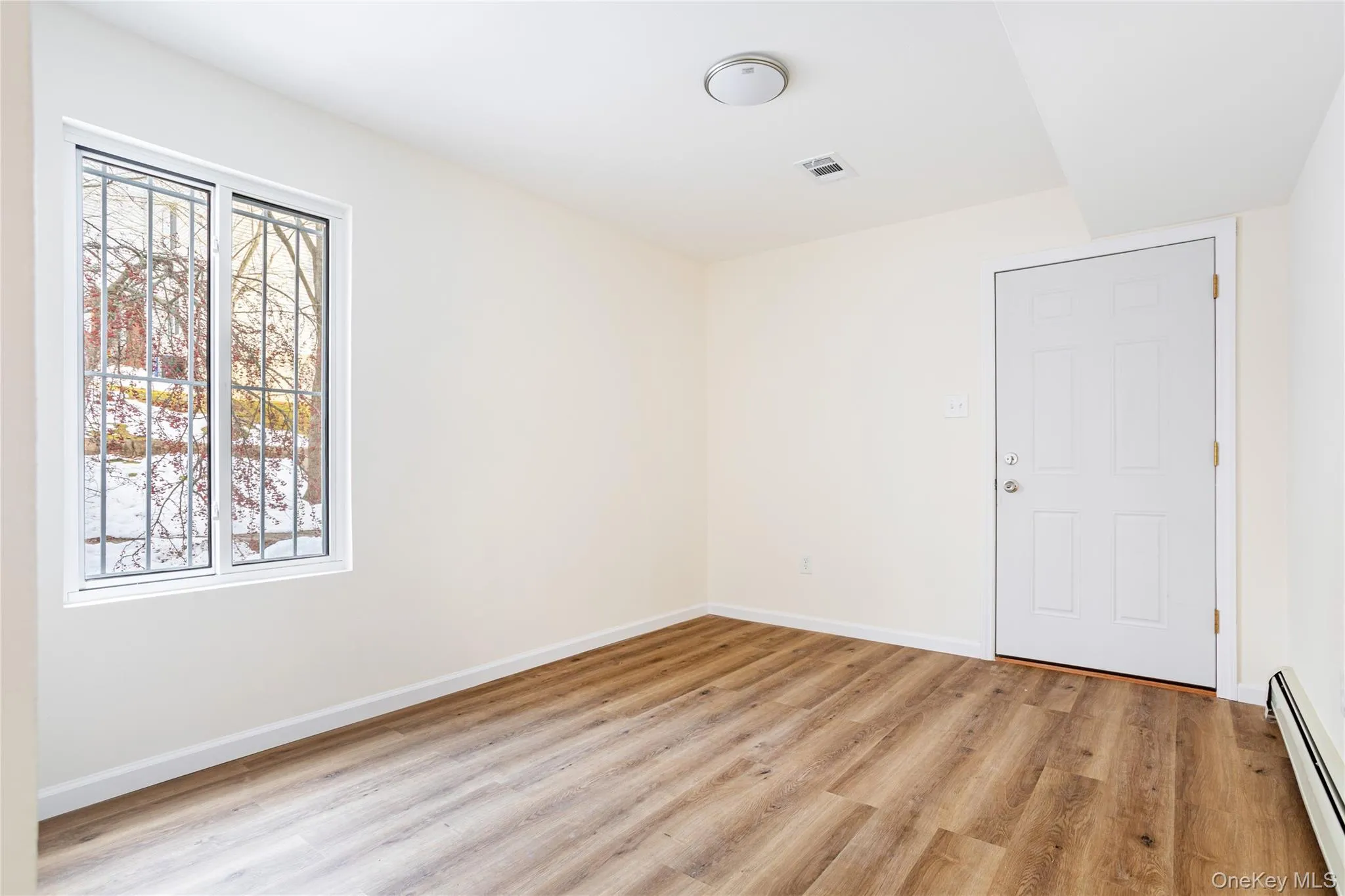 491 Ilyssa Way, New York, NY, 3 Bedrooms Bedrooms, 6 Rooms Rooms,2 BathroomsBathrooms,Residential,For Rent,Ilyssa,0,KEY968329 491 Ilyssa Way, New York, NY, 3 Bedrooms Bedrooms, 6 Rooms Rooms,2 BathroomsBathrooms,Residential,For Rent,Ilyssa,0,KEY968329
