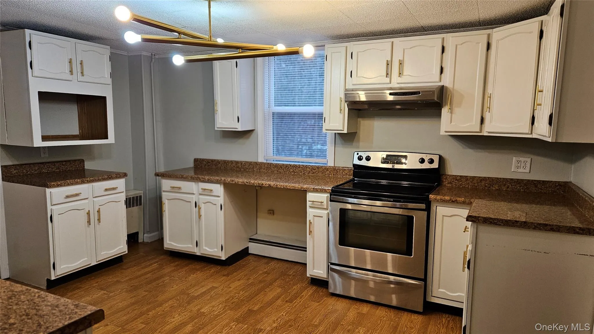 192 Main Street, Cornwall, NY, 2 Bedrooms Bedrooms, 5 Rooms Rooms,1 BathroomBathrooms,Residential Lease,For Rent,Main,0,968331 192 Main Street, Cornwall, NY, 2 Bedrooms Bedrooms, 5 Rooms Rooms,1 BathroomBathrooms,Residential Lease,For Rent,Main,0,968331