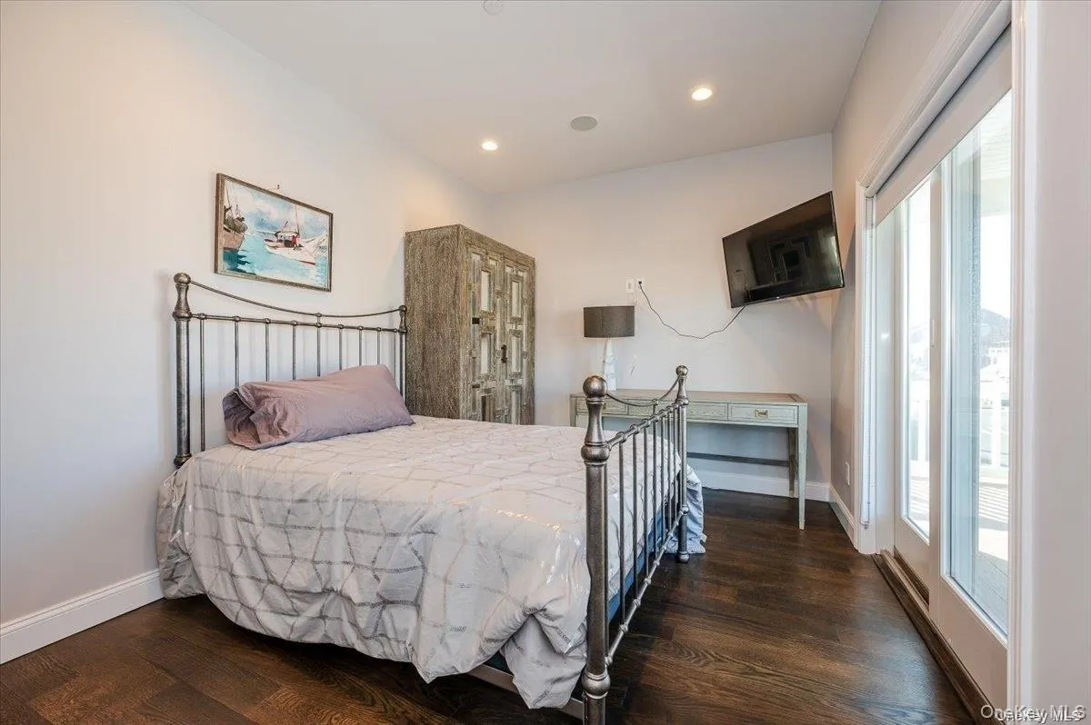 206 Grand Boulevard, Long Beach, NY, 3 Bedrooms Bedrooms, 7 Rooms Rooms,2 BathroomsBathrooms,Residential Lease,For Rent,Grand,0,968353 206 Grand Boulevard, Long Beach, NY, 3 Bedrooms Bedrooms, 7 Rooms Rooms,2 BathroomsBathrooms,Residential Lease,For Rent,Grand,0,968353