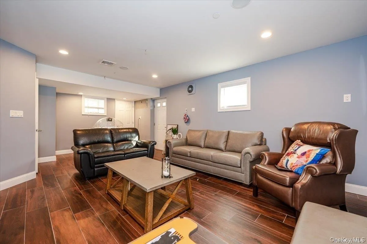 206 Grand Boulevard, Long Beach, NY, 3 Bedrooms Bedrooms, 7 Rooms Rooms,2 BathroomsBathrooms,Residential Lease,For Rent,Grand,0,968353 206 Grand Boulevard, Long Beach, NY, 3 Bedrooms Bedrooms, 7 Rooms Rooms,2 BathroomsBathrooms,Residential Lease,For Rent,Grand,0,968353