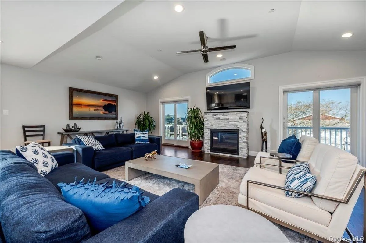 206 Grand Boulevard, Long Beach, NY, 3 Bedrooms Bedrooms, 7 Rooms Rooms,2 BathroomsBathrooms,Residential Lease,For Rent,Grand,0,968353 206 Grand Boulevard, Long Beach, NY, 3 Bedrooms Bedrooms, 7 Rooms Rooms,2 BathroomsBathrooms,Residential Lease,For Rent,Grand,0,968353