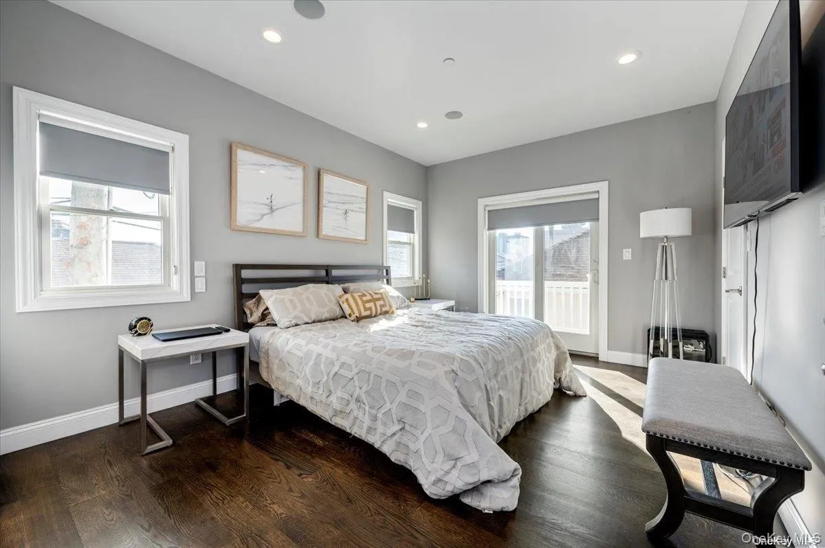 206 Grand Boulevard, Long Beach, NY, 3 Bedrooms Bedrooms, 7 Rooms Rooms,2 BathroomsBathrooms,Residential Lease,For Rent,Grand,0,968353 206 Grand Boulevard, Long Beach, NY, 3 Bedrooms Bedrooms, 7 Rooms Rooms,2 BathroomsBathrooms,Residential Lease,For Rent,Grand,0,968353