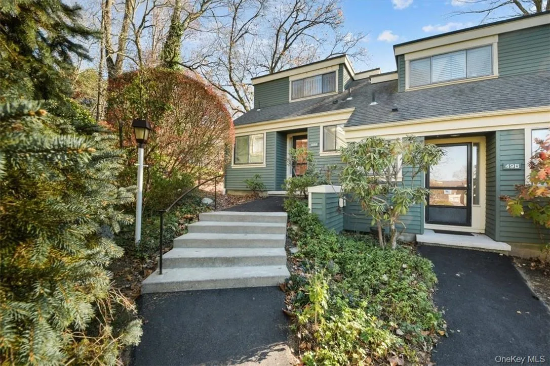49A Heritage Hills, Somers, NY, 2 Bedrooms Bedrooms, 5 Rooms Rooms,1 BathroomBathrooms,Residential Lease,For Rent,Heritage Hills,0,968374 49A Heritage Hills, Somers, NY, 2 Bedrooms Bedrooms, 5 Rooms Rooms,1 BathroomBathrooms,Residential Lease,For Rent,Heritage Hills,0,968374