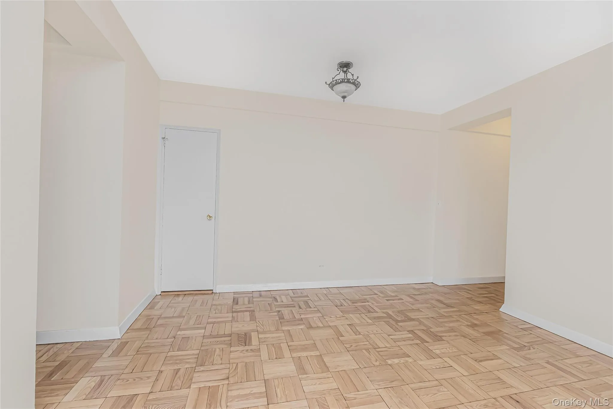 3515 Henry Hudson Parkway, New York, NY, 2 Bedrooms Bedrooms, 4 Rooms Rooms,2 BathroomsBathrooms,Residential,For Rent,Henry Hudson,0,968381 3515 Henry Hudson Parkway, New York, NY, 2 Bedrooms Bedrooms, 4 Rooms Rooms,2 BathroomsBathrooms,Residential,For Rent,Henry Hudson,0,968381