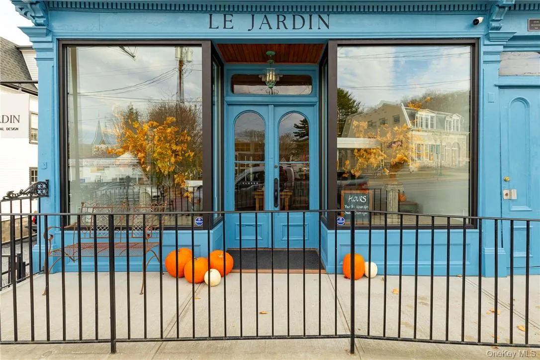 3300 Route 343 Floor 3, Amenia, NY, 1 Bedroom Bedrooms, 4 Rooms Rooms,1 BathroomBathrooms,Residential Lease,For Rent,Route 343 Floor 3,0,968388 3300 Route 343 Floor 3, Amenia, NY, 1 Bedroom Bedrooms, 4 Rooms Rooms,1 BathroomBathrooms,Residential Lease,For Rent,Route 343 Floor 3,0,968388