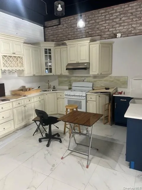 360 Mount Pleasant Avenue, Mamaroneck, NY, ,Commercial Lease,For Rent,Mount Pleasant,0,968409 360 Mount Pleasant Avenue, Mamaroneck, NY, ,Commercial Lease,For Rent,Mount Pleasant,0,968409