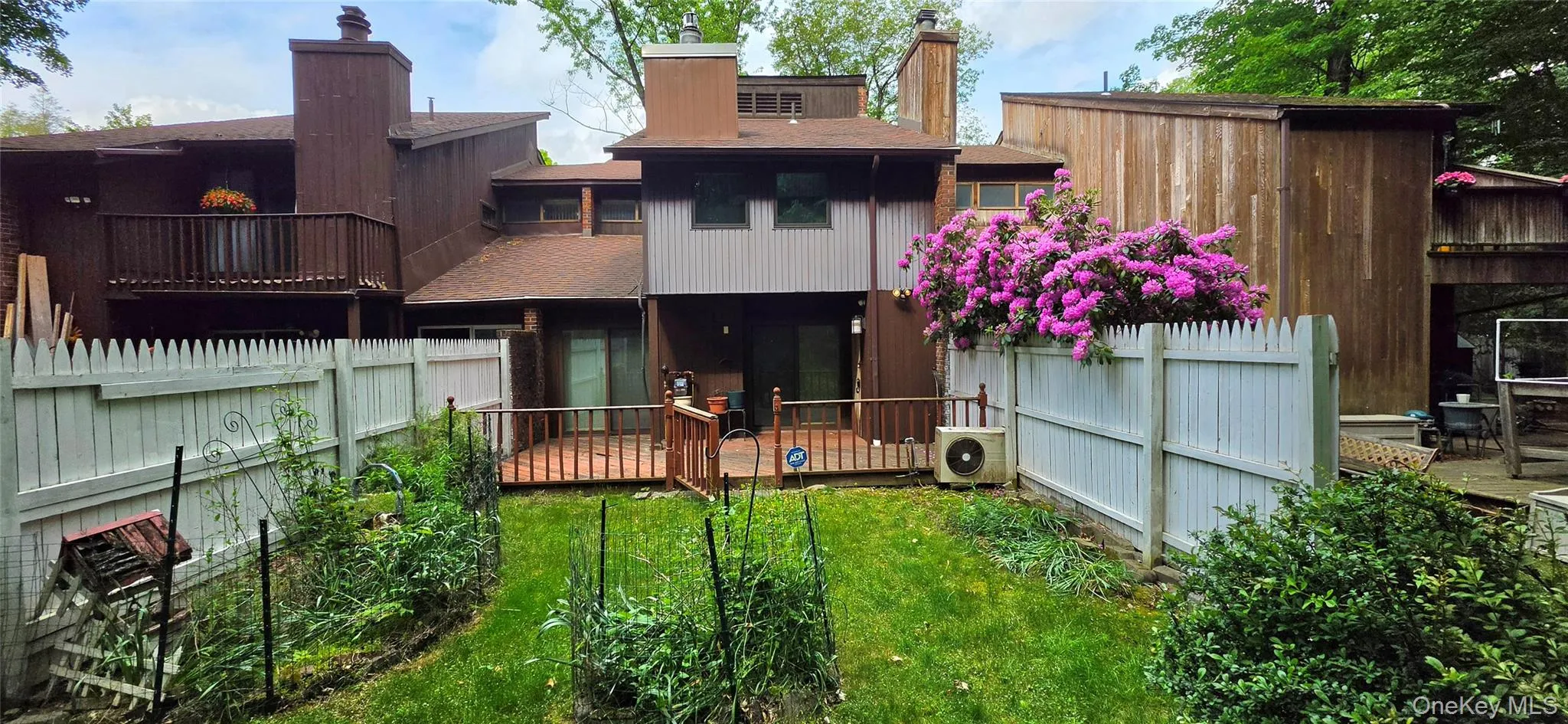 7 Cedar Park, Thompson, NY, 3 Bedrooms Bedrooms, 6 Rooms Rooms,1 BathroomBathrooms,Residential,For Rent,Cedar,0,968421 7 Cedar Park, Thompson, NY, 3 Bedrooms Bedrooms, 6 Rooms Rooms,1 BathroomBathrooms,Residential,For Rent,Cedar,0,968421