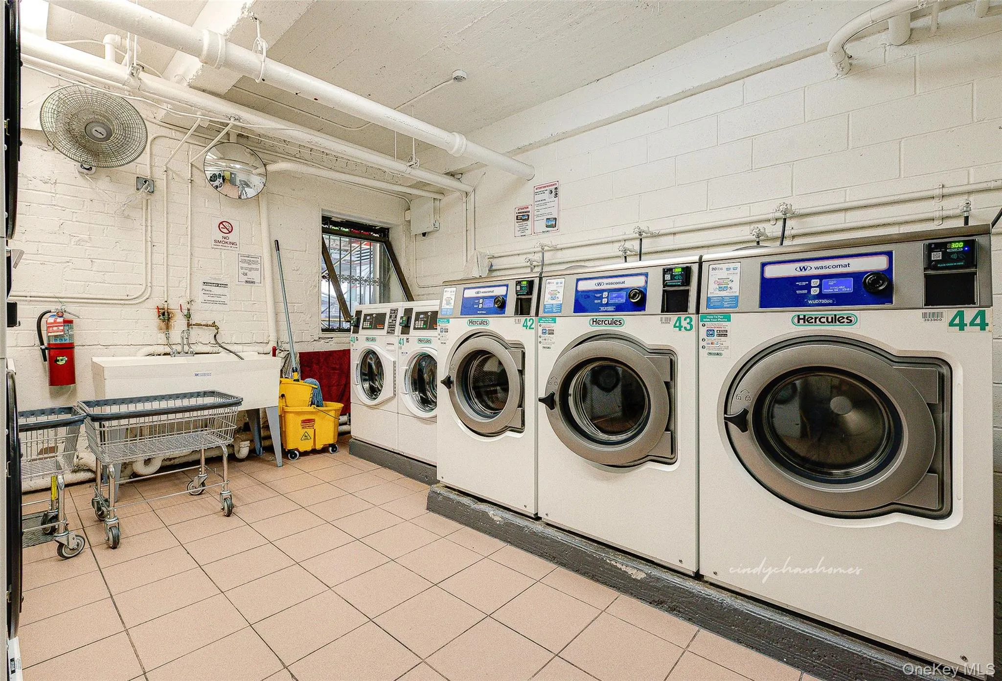 94-30 60th Avenue, New York, NY, 3 Bedrooms Bedrooms, 8 Rooms Rooms,1 BathroomBathrooms,Residential Lease,For Rent,60th,0,968424 94-30 60th Avenue, New York, NY, 3 Bedrooms Bedrooms, 8 Rooms Rooms,1 BathroomBathrooms,Residential Lease,For Rent,60th,0,968424