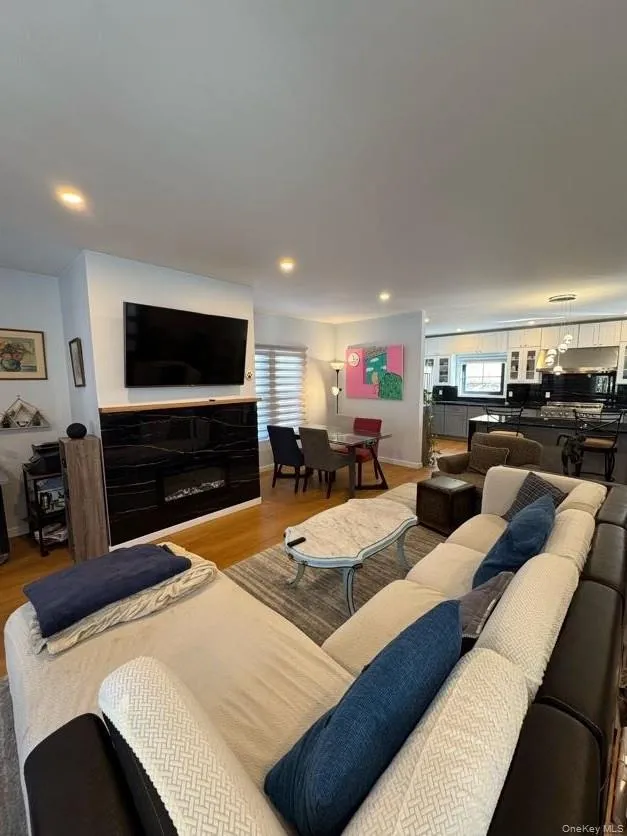 241 Main Street, Philipstown, NY, 4 Bedrooms Bedrooms, 9 Rooms Rooms,2 BathroomsBathrooms,Residential Lease,For Rent,Main,0,968427 241 Main Street, Philipstown, NY, 4 Bedrooms Bedrooms, 9 Rooms Rooms,2 BathroomsBathrooms,Residential Lease,For Rent,Main,0,968427