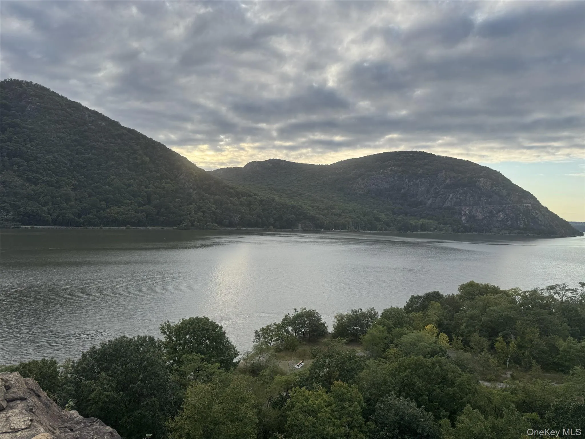 241 Main Street, Philipstown, NY, 4 Bedrooms Bedrooms, 9 Rooms Rooms,2 BathroomsBathrooms,Residential Lease,For Rent,Main,0,968427 241 Main Street, Philipstown, NY, 4 Bedrooms Bedrooms, 9 Rooms Rooms,2 BathroomsBathrooms,Residential Lease,For Rent,Main,0,968427