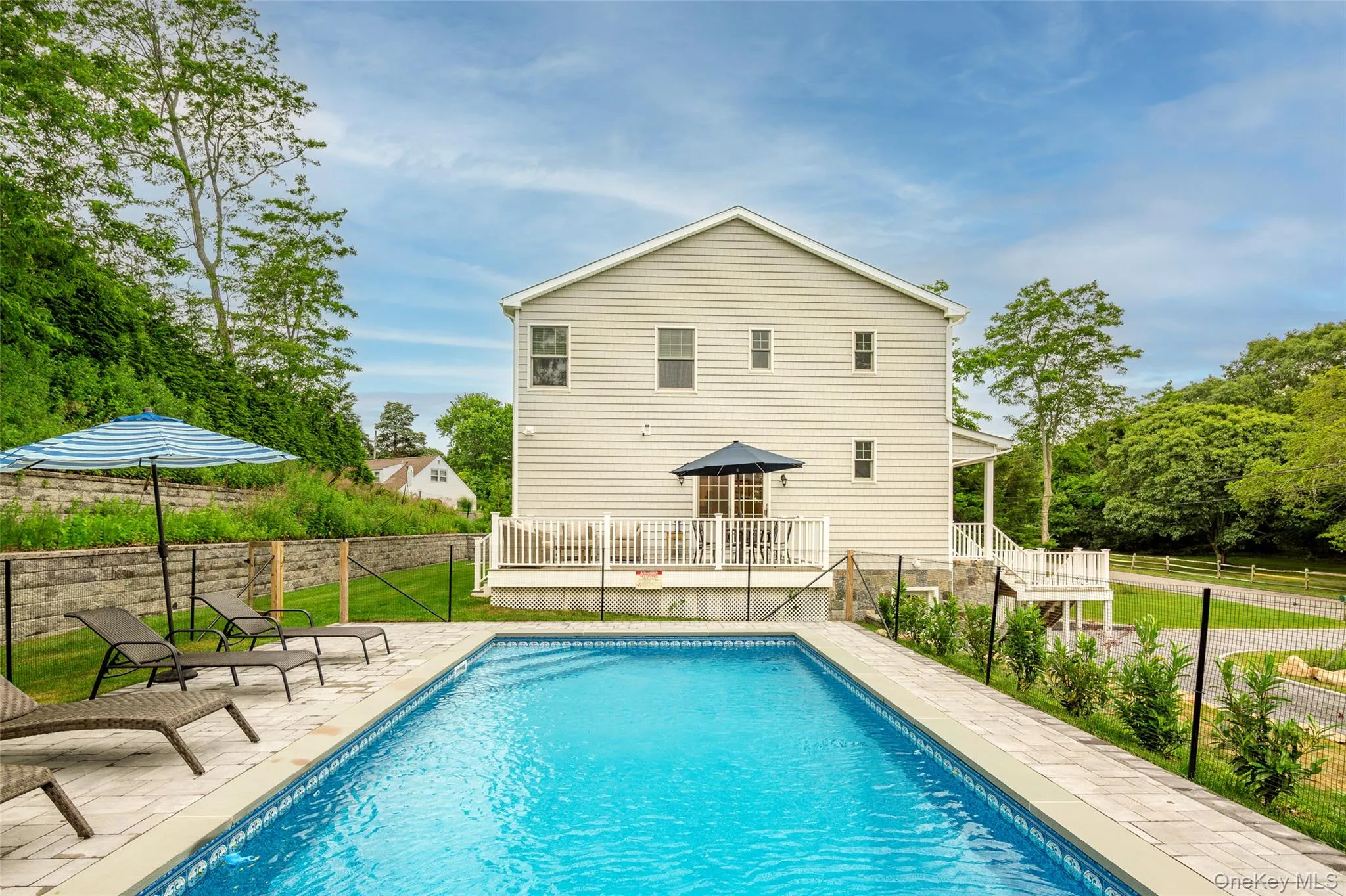 15 Beach Road, Southampton, NY, 4 Bedrooms Bedrooms, 10 Rooms Rooms,3 BathroomsBathrooms,Residential Lease,For Rent,Beach,0,968432 15 Beach Road, Southampton, NY, 4 Bedrooms Bedrooms, 10 Rooms Rooms,3 BathroomsBathrooms,Residential Lease,For Rent,Beach,0,968432