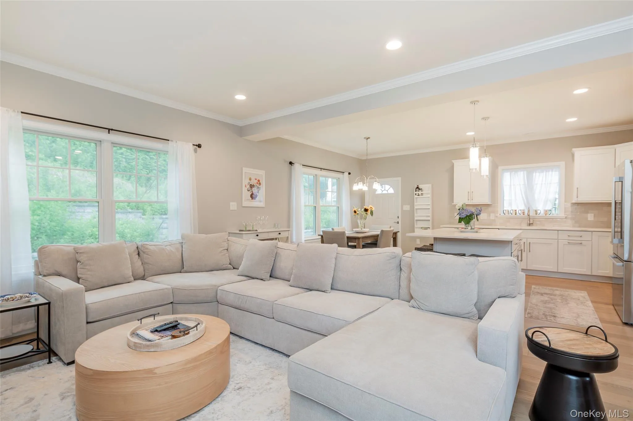 15 Beach Road, Southampton, NY, 4 Bedrooms Bedrooms, 10 Rooms Rooms,3 BathroomsBathrooms,Residential Lease,For Rent,Beach,0,968432 15 Beach Road, Southampton, NY, 4 Bedrooms Bedrooms, 10 Rooms Rooms,3 BathroomsBathrooms,Residential Lease,For Rent,Beach,0,968432