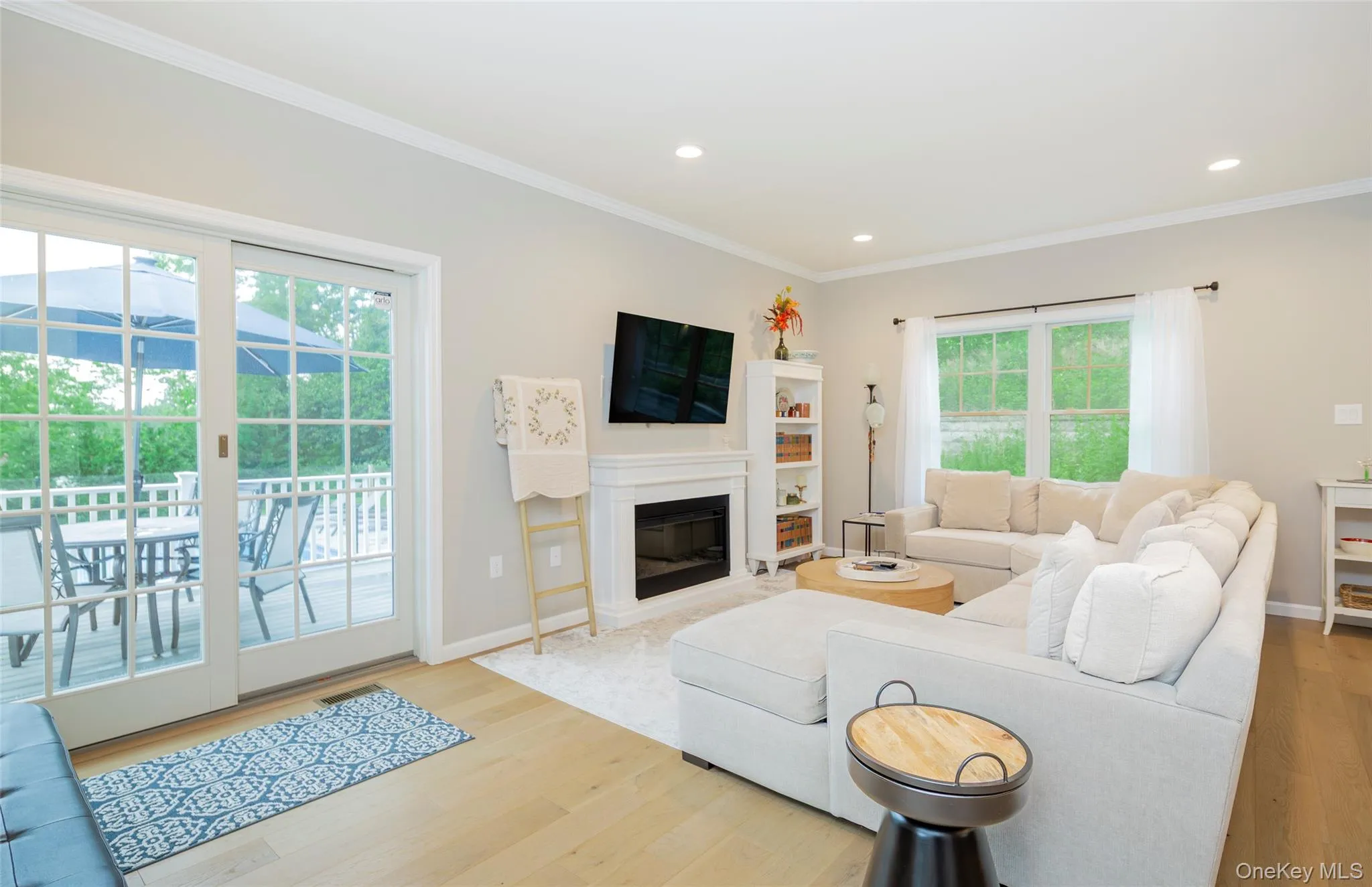 15 Beach Road, Southampton, NY, 4 Bedrooms Bedrooms, 10 Rooms Rooms,3 BathroomsBathrooms,Residential Lease,For Rent,Beach,0,968432 15 Beach Road, Southampton, NY, 4 Bedrooms Bedrooms, 10 Rooms Rooms,3 BathroomsBathrooms,Residential Lease,For Rent,Beach,0,968432