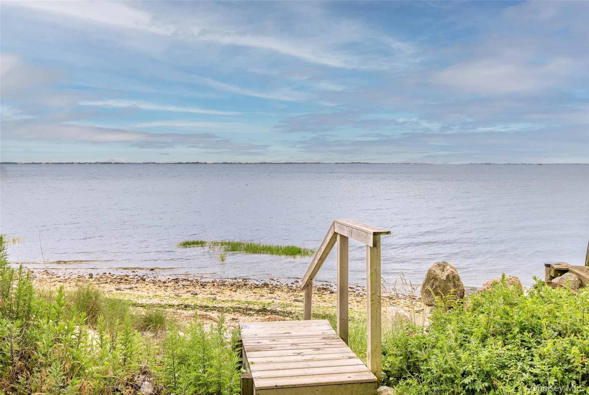 15 Beach Road, Southampton, NY, 4 Bedrooms Bedrooms, 10 Rooms Rooms,3 BathroomsBathrooms,Residential Lease,For Rent,Beach,0,968432 15 Beach Road, Southampton, NY, 4 Bedrooms Bedrooms, 10 Rooms Rooms,3 BathroomsBathrooms,Residential Lease,For Rent,Beach,0,968432