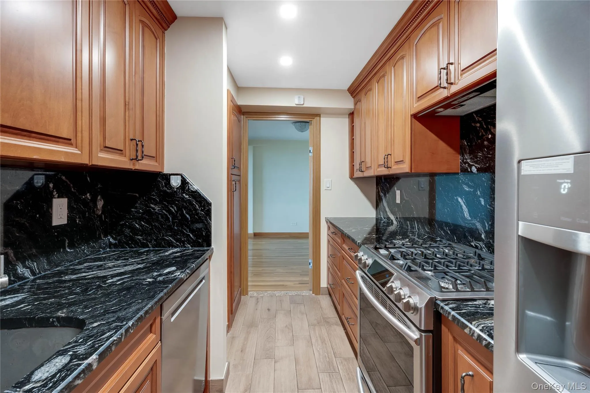 2711 Avenue X, New York, NY, 1 Bedroom Bedrooms, 3 Rooms Rooms,1 BathroomBathrooms,Residential,For Rent,Avenue X,0,968434 2711 Avenue X, New York, NY, 1 Bedroom Bedrooms, 3 Rooms Rooms,1 BathroomBathrooms,Residential,For Rent,Avenue X,0,968434