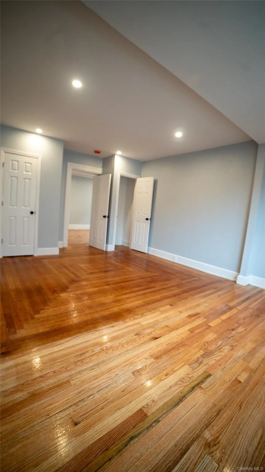 305 Terrace Avenue, Mount Vernon, NY, 3 Bedrooms Bedrooms, 6 Rooms Rooms,1 BathroomBathrooms,Residential Lease,For Rent,Terrace,0,968447 305 Terrace Avenue, Mount Vernon, NY, 3 Bedrooms Bedrooms, 6 Rooms Rooms,1 BathroomBathrooms,Residential Lease,For Rent,Terrace,0,968447